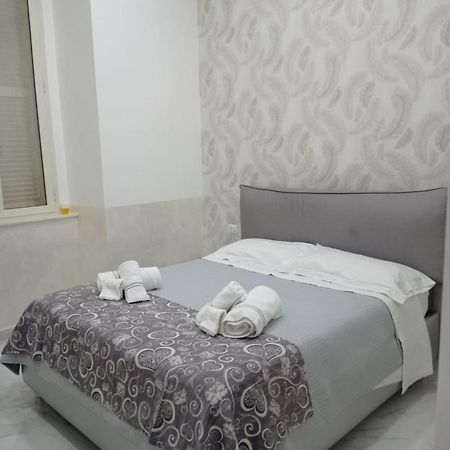 Dea'S Home Неаполь Экстерьер фото