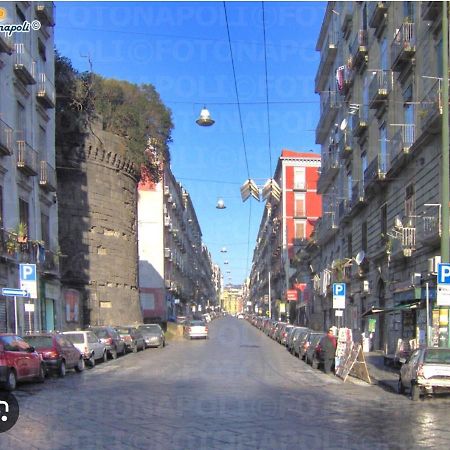 Dea'S Home Неаполь Экстерьер фото